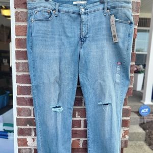 New boyfriend jeans sz 24w levi